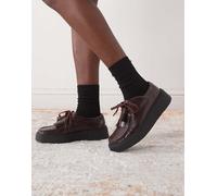 Clarks - Torview - Scarpe in pelle viola intenso con motivo a spina di pesce e nappe 38