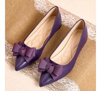 Classiche ballerine a punta in raso nero con fiocco, texture in raso delicata morbida ed elegante, decorazione con fiocco 3D aggiunge un tocco di eleganza gentile, design a punta affina il piede, fode