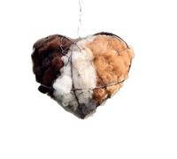 CLSSLVVBN Arte da giardino per esterni a forma di cuore. Nido di uccelli dal design Per unico che offre un rifugio caldo e decorativo per gli amici pennuti. Arte da giardino per