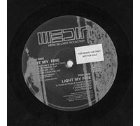 Club House Feat.Carl - Light My Fire