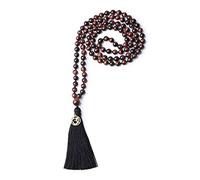 COAI Collana Rosario Buddista con 108 Perle Mala Annodate a Mano in Occhio di Tigre Rosso con Nappa Nera e Amuleto OM 6mm