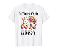 Coffee Makes Me Hoppy Easter Cute Bunny Drinking Coffee Cup Maglietta
