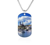 Collana commemorativa europea della città vecchia e del porto marittimo dell'Estonia, in acciaio al titanio, rettangolare, con ciondolo a catena, idea regalo
