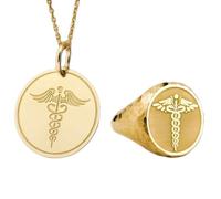 Collana con ciondolo a forma di caduceo e anello con sigillo |LK_PCOM_0165 | Ciondolo in argento sterling 925, misura 24 mm, placcato oro, con ciondolo medico e significato simbolico. Set di gioielli.