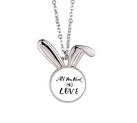 Collana con ciondolo a forma di coniglietto con frase "All You Need Is Love", idea regalo