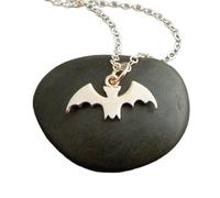Collana con pipistrello in argento sterling 925, piccolo ciondolo di Halloween, sciamano, animale, spirito, totem, intuizione volante, rinascita, simbolo della rinascita | con catena da 18 pollici