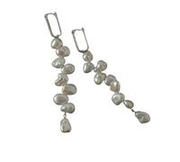 Collana di perle barocca d'acqua dolce fatta a mano con frammenti d'argento, super lunga come una fata.