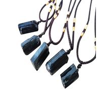 Collana nera con corda intrecciata a mano nera nera fatta a mano con grezzo naturale di origine etica per uomini e donne