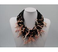 Collana onice nero e corallo rosa