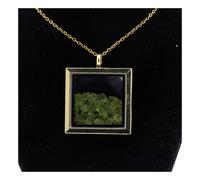 Collana Peridoto Grezzo. Modello Quadrato. Colore Oro.