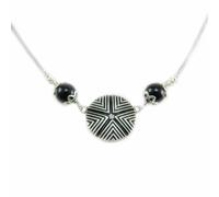 Collana sarda girocollo con Sa Pintadera sarda e Su Coccu in argento brunito