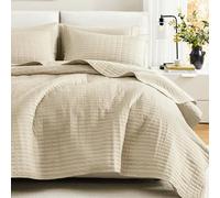 Comfort Spaces Kienna - Set di biancheria da letto con trapuntatura double-face, leggera e morbida, per tutte le stagioni, con federa coordinata, colore avorio, per letto king size (264 x 228 cm), 3