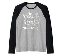 Coming Soon Annuncio di gravidanza divertente Festa della mamma Maglia con Maniche Raglan