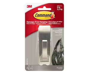 Command Gancio Metallico Grande in Nichel Spazzolato e 2 Strisce Adesive | per Appendere Articoli Domestici, Accessori, Giacche e Borse senza Danni, Rimozione senza Residui, Sostiene fino a 2,2 kg