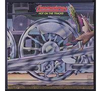 COMMODORES - hot on the tracks