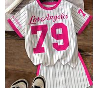Completo casual minimalista per ragazze pre-adolescenti, composto da t-shirt a maniche corte con stampa grafica "Los Angeles 79" e righe, e pantaloncini, adatto per l"estate 8Y,9Y,10Y,11Y,12YA strisce
