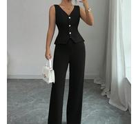 Completo da donna composto da:Camicia con scollo a V, bottoni frontali, decorazione con strass, schiena plissettata, vita con laccio, orlo irregolare. Pantaloni a zampa con gamba dritta. Set primaveri