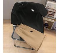 Completo da uomo 2 pezzi: T-shirt nera a maniche corte slim fit con stampa di figura di cavaliere e pantaloncini in tessuto kaki, outfit casual, adatto come regalo per il fidanzato, outfit comodi L,M,