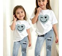 Completo di maglietta a maniche corte e leggings, stile casual da strada, con stampa grafica su viso e dipinta a mano, in denim bianco e grigio bluastro, morbido e confortevole, adatto per primavera/e