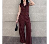 Completo elegante da donna con gilet e pantaloni con bordi a contrasto, adatto per l'ufficio, il ritorno a scuola, come outfit da insegnante, come abito da invitata a un matrimonio elegante, per uno s