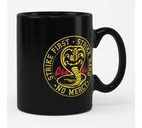 Con Licenza Ufficiale Cobra Kai - Strike Primo Rigida - No Misericordia Caffè