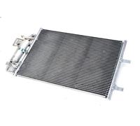 Condensatore aria condizionata NISSENS 94902 per MAZDA 5 (CR) 2 2005-2010