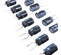 Condensatore elettrolitico in alluminio con filtro audio for febbre serie RJ4 da 30 pezzi(6.3V2200UF 10X20)