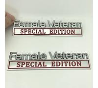 Confezione da 2 emblemi per auto in edizione speciale per veterani, lettere 3D per parafango, adesivi esterni da donna, adesivi militari adatti per veicoli, camion, SUV, decorazione della porta (veterana femminile, argento/rosso)