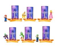 Confezione multipla di action figure e lanciatore di stelle da 3,8 cm del film Super Mario Galaxy, con 6 personaggi: Mario, Luigi, Peach, Bowser Jr., Wonder Bowser Jr. e Yoshi.