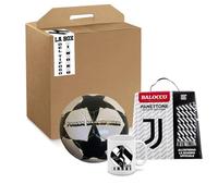 Confezione regalo box avana con Panettone ju-ve 500g con gocce di cioccolato e sciarpa bianconera + pallone in cuoio n.5 e tazza mug in ceramica prodotto dolciario per un tifoso bianconero