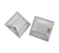 CONGARTENO Marcatori Riflettenti in Alluminio 2 Pezzi per Superfici Stradali e Campi Sportivi Esterni per Migliorare la Sicurezza in Condizioni di Scarsa Luce