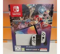 Console Nintendo Switch OLED Bianca - Mario Kart 8 Deluxe + Online 12 Mesi NUOVA