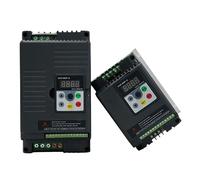 Convertitore di Frequenza, VFD 2.2KW 4KW Ingresso AC G1 220 TO Uscita G3 380V Inverter a frequenza variabile Regolatore di velocità a frequenza variabile