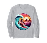 Cool Sasquatch sulla tavola da Surf con Tramonto Tropicale e Onde Maglia a Manica