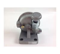 Coperchio filtro tipo Bosch attacco verticale con adescatore inclinato M14x1,5