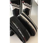 COPERTONCINO VITTORIA RUBINO PRO IV G 2.0 700 GRAPHENE