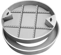 Copertura invisibile di accesso e coperchio per fosse settiche in acciaio inox con base per ispezionare all'aperto bacini e design resistente alle intemperie.
