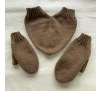 Coppia che si tiene per mano guanti guanti per adulti per correre quando fa