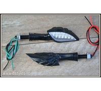 Coppia Di Intermittenti Braccio Scheletro/Scheletro A LED Nero - Moto Custom