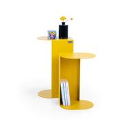 Coppia di tavolini in metallo Camilla, h45 e h55, Giallo senape