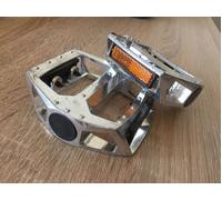 COPPIA PEDALI BICICLETTA BICI SPORT ANTISCIVOLO METALLO MOD. 2016