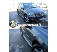 Coppia pedane laterali sottoporta per Mercedes ML W164 2005-2011 side steps ,.