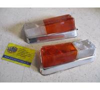 COPPIA PLASTICHE FANALINI FRECCE ANTERIORI ALFA ROMEO 1750 - 2000 BERLINA -NUOVE
