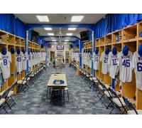 CORFOTO Tessuto 1.5x1m Sfondo Spogliatoio Chicago Cubs Interno Spogliatoio Squadra di Baseball Professionale Sfondo Fotografico per Festa a Tema Sportivo Accessori Foto