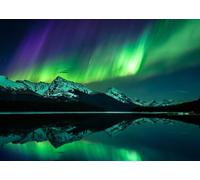 CORFOTO Tessuto 3x2m Sfondo riflesso montano dell'aurora boreale Aurora verde e viola su cime innevate e lago calmo Sfondo fotografico per festa a tema natura magica Accessori foto