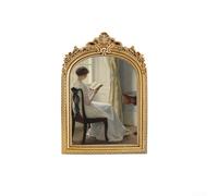 Cornice vintage in resina dorata con intricato design ad arco floreale, realizzata a mano per una maggiore durata e un aspetto estetico, perfetta per esporre foto da parete o da tavolo (oro 20,3 cm)
