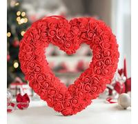 Corona a forma di cuore in schiuma per creare un ambiente domestico accogliente