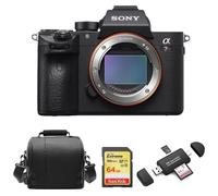 Corpo SONY A7R III + scheda SD da 64 GB + borsa per fotocamera + lettore di schede di memoria