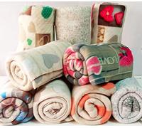 Corredocasa - Plaid in Pile Morbido con Fantasie Assortite, Multifunzionale per Divano e Letto, Perfetto per Adulti, Bambini e Animali, Misura 200x220 cm