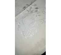 Corredocasa Servizio da Tè in Misto Lino con Ricamo ad Intaglio - Centrotavola 90x90 cm - Elegante e Raffinato, Bianco, Delicato, Ottimo per Casa Tavolino